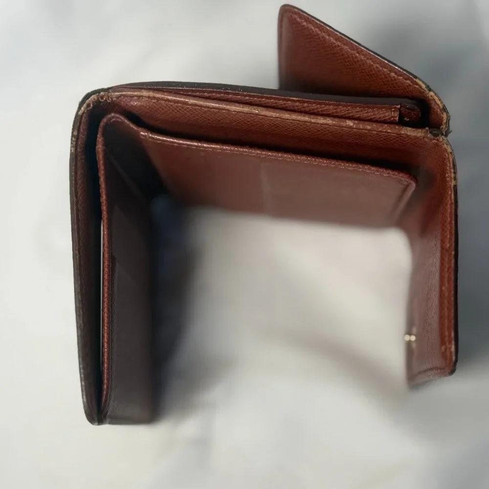 Louis Vuitton Certified Authentic Monogram Portefeuille Elise Bifold Wallet $699